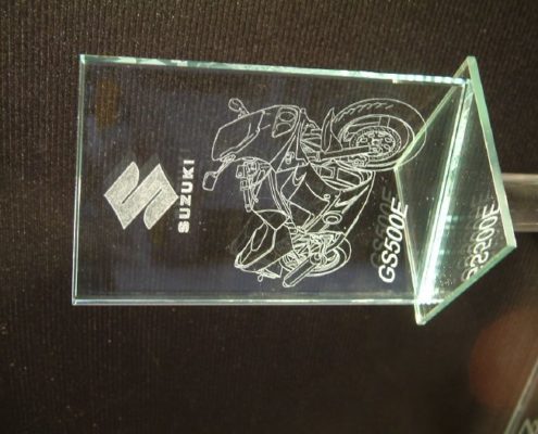 Engraving in glass